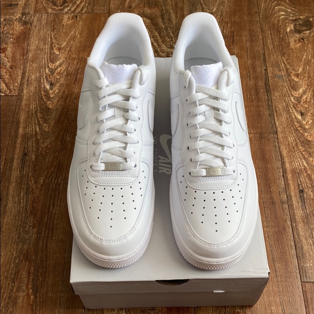 Nike Air Force 1’07